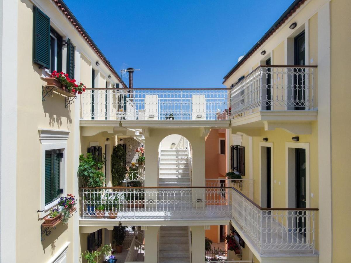 Kirki Filoxenia Apartments By Corfuescapes Benitses  Bagian luar foto