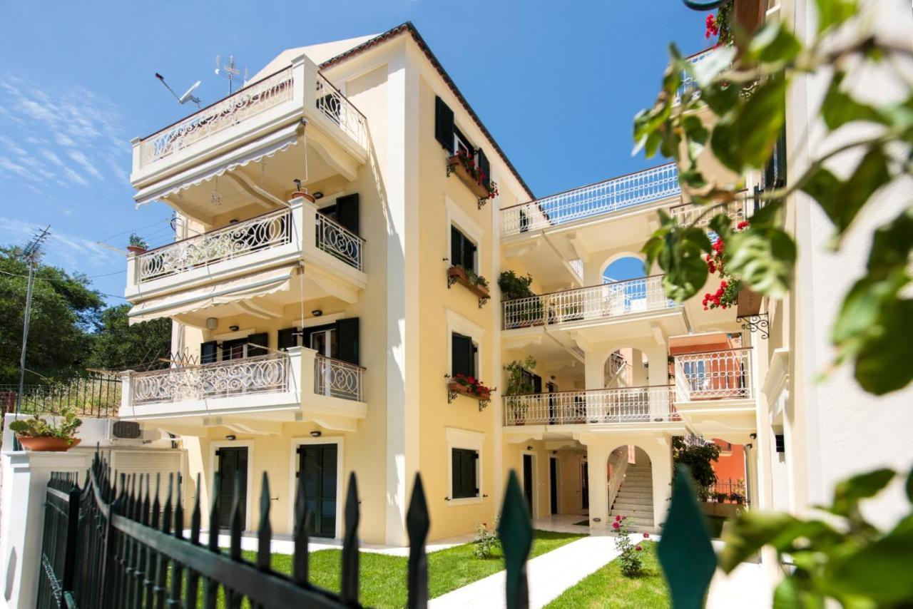 Kirki Filoxenia Apartments By Corfuescapes Benitses  Bagian luar foto